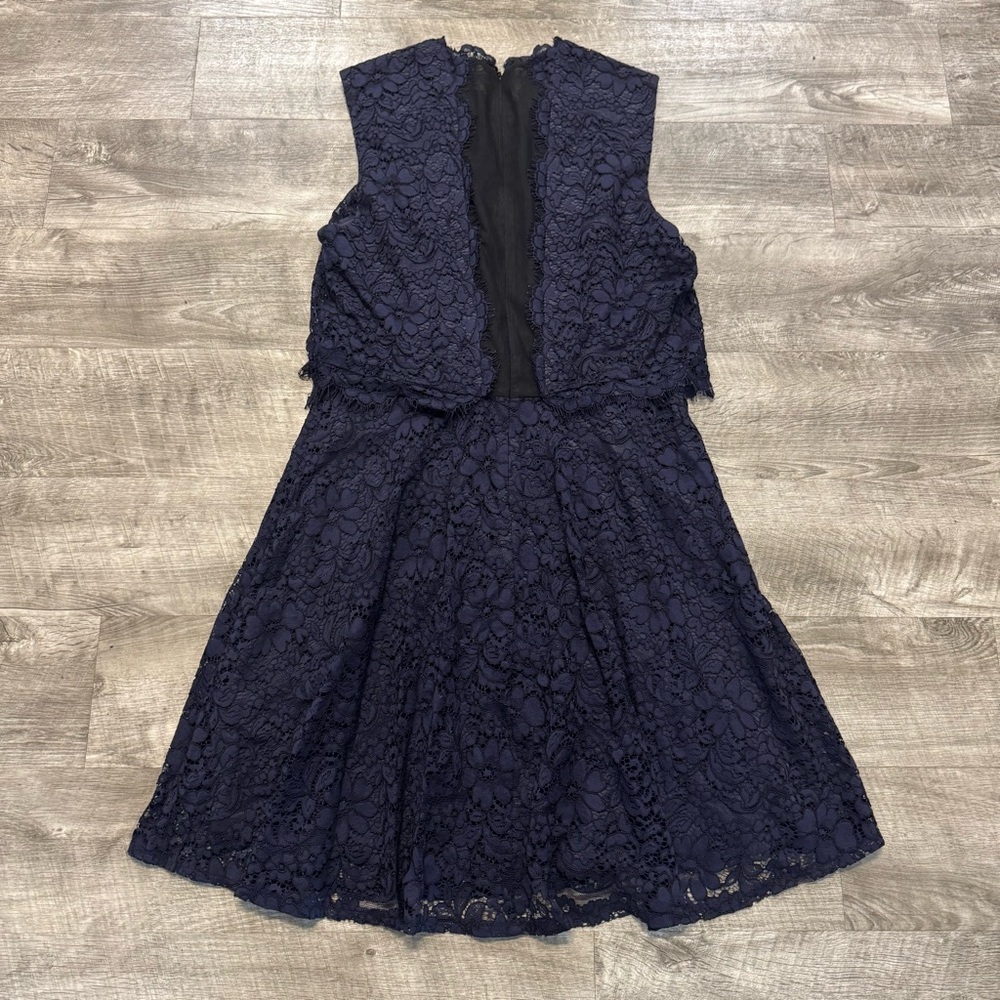 Betsy Johnson Navy Blue Lace Knee Length Dress Sz. 14 Small Mesh Back Lined - Picture 2 of 8